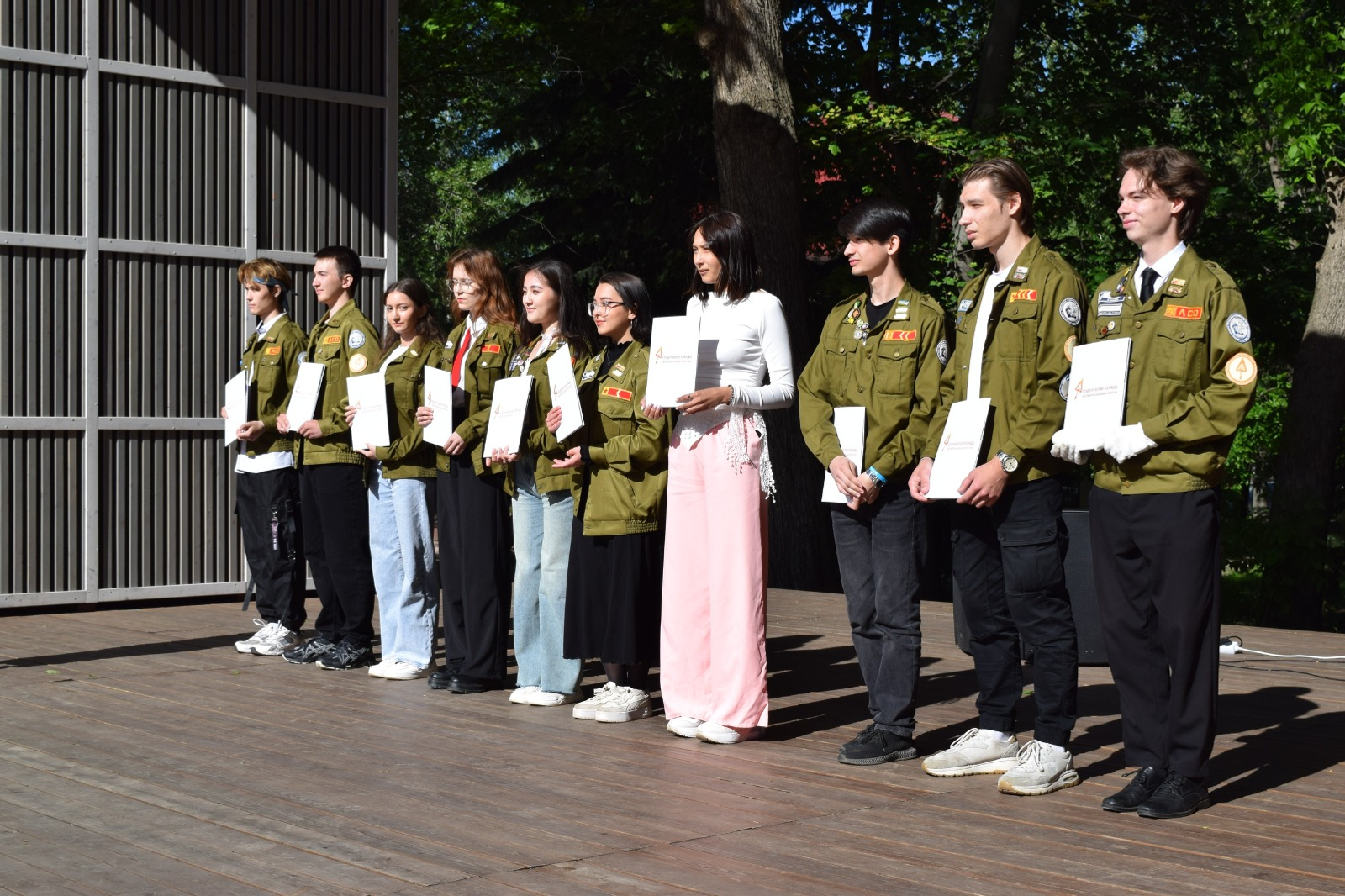 В Башкирии подростки и студенты зарабатывают летом до 112 тысяч рублей