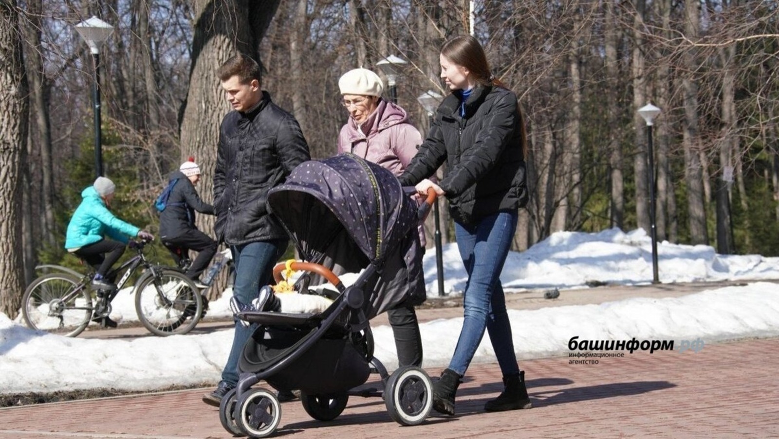 В Башкирии семьи с детьми получат повышенные выплаты из средств маткапитала