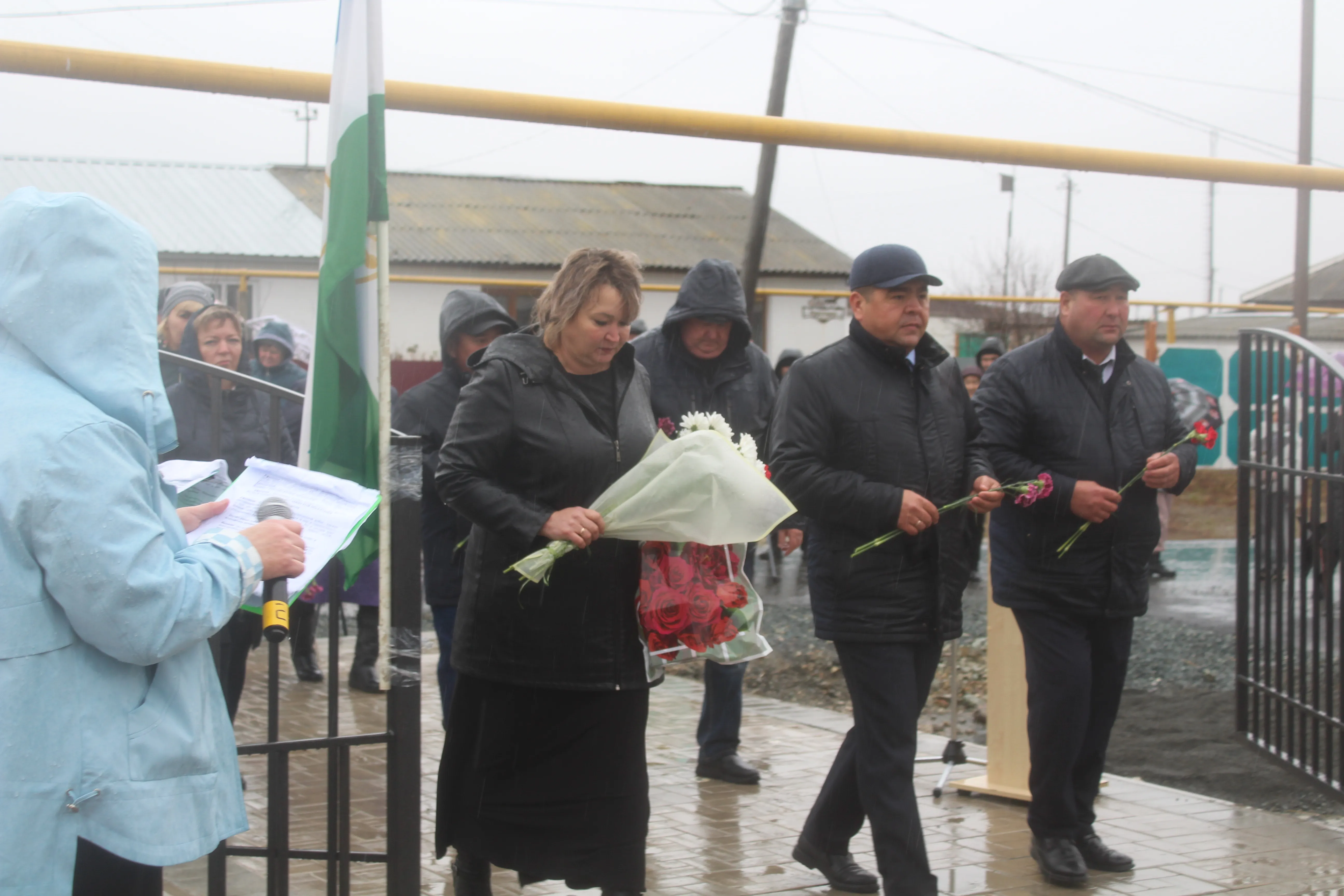 В селе Савельевка открылся обновленный памятник