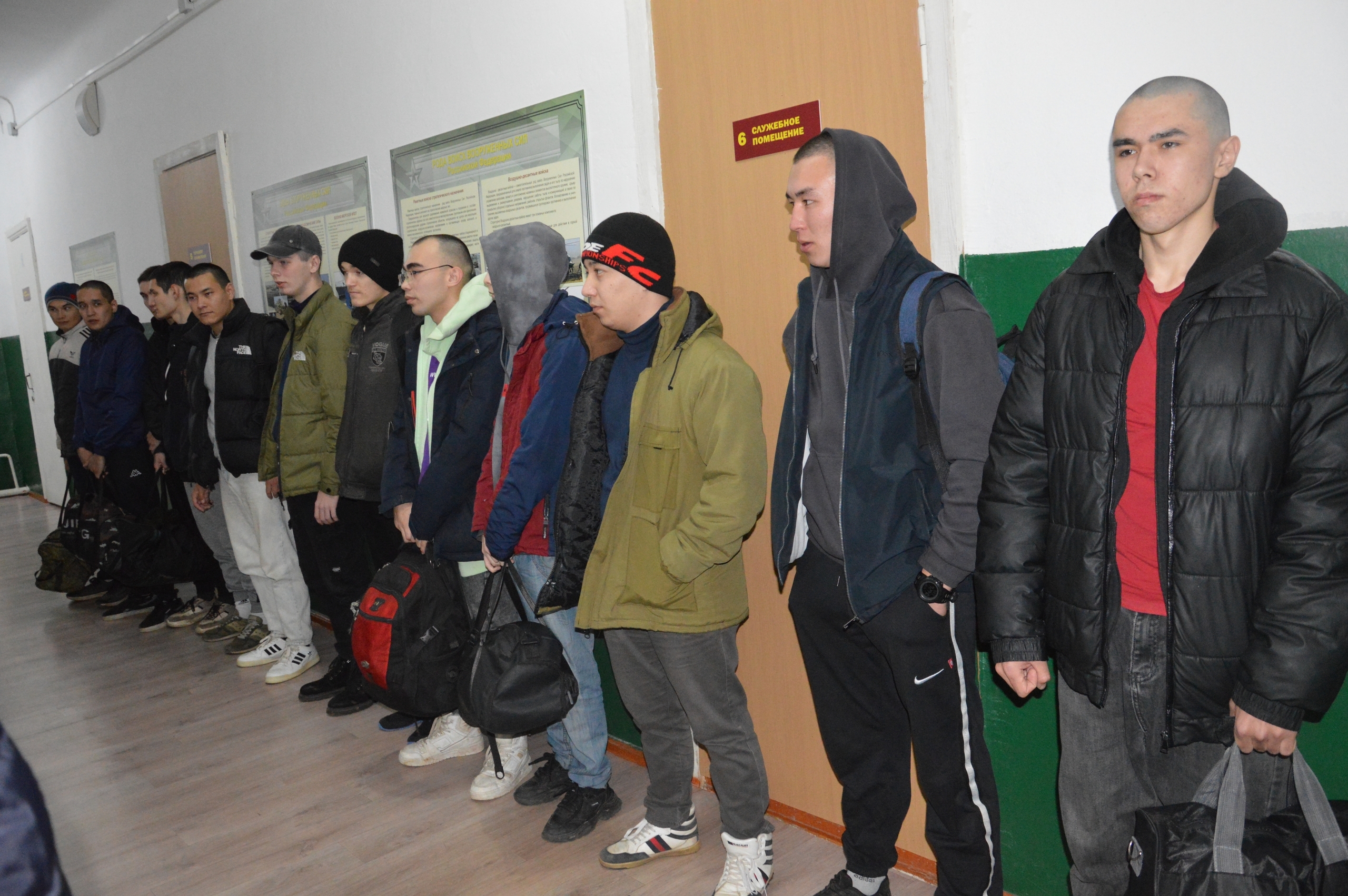 Отслужу, отслужу, как надо, и вернусь!