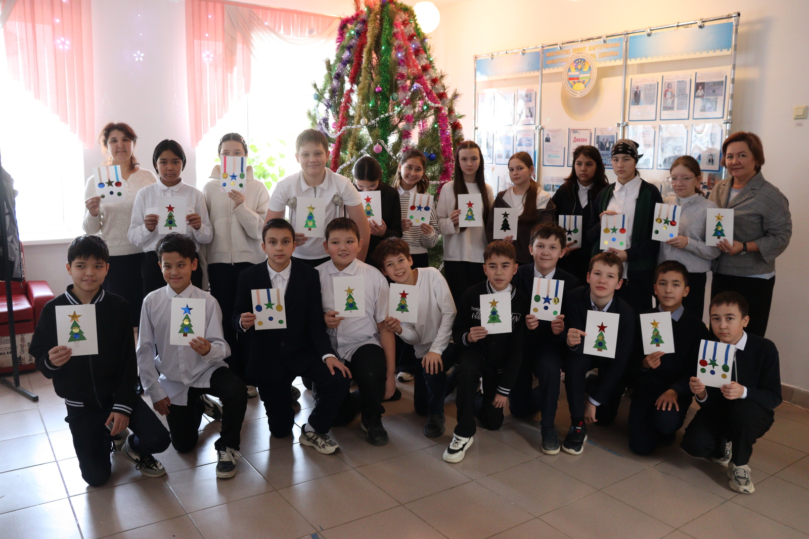 «Новогодняя открытка бойцу»