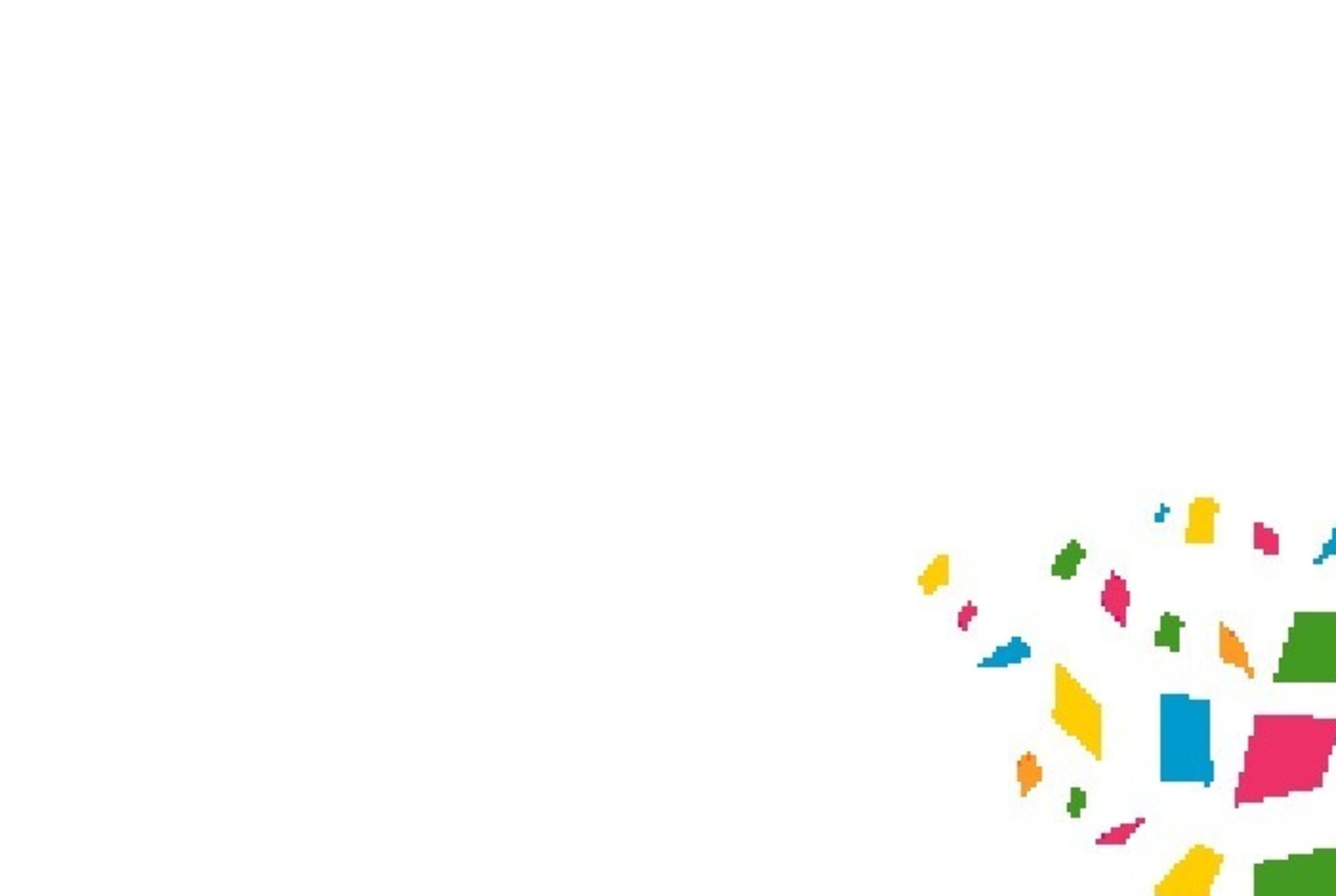 Белоснежный медвежонок у бурой медведицы