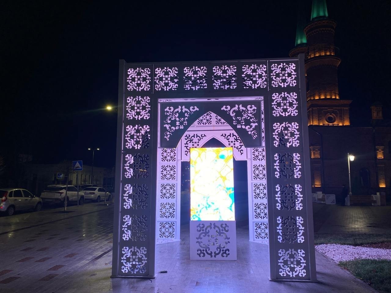 Территорию возле Хакимовской мечети в Уфе украсила ротонда