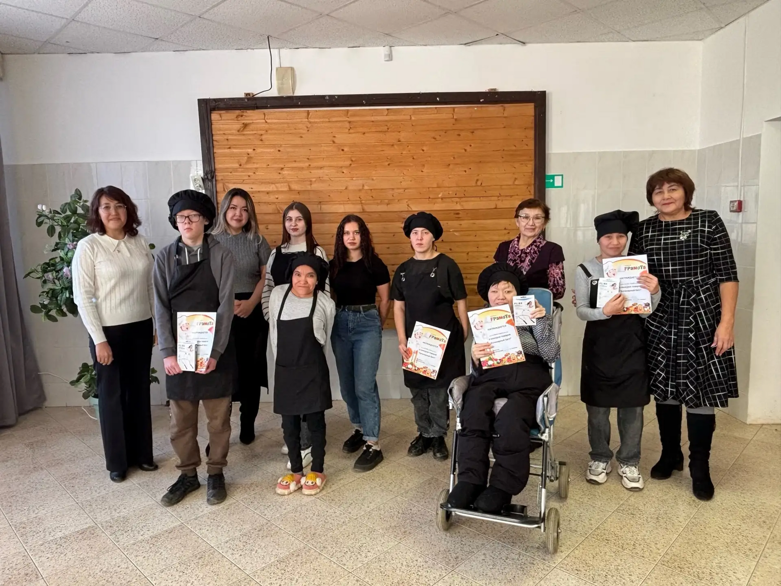 «Декада доброты» в Акъярском горном колледже!