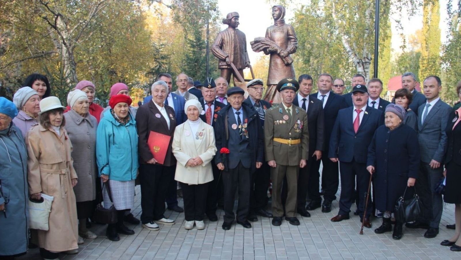 В Башкирии открыли памятник, посвященный детям войны