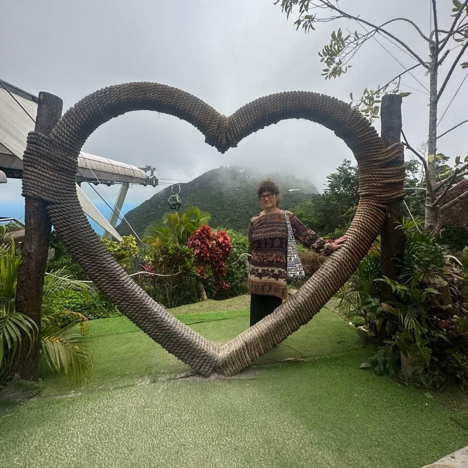 Три культуры, два сердца, одна семья