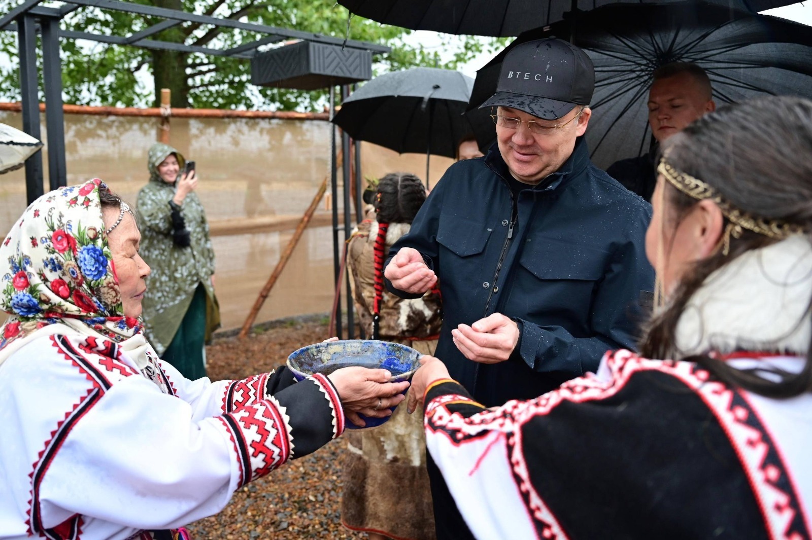 Андрей Назаров посетил международный фестиваль «На рахате» в Уфе