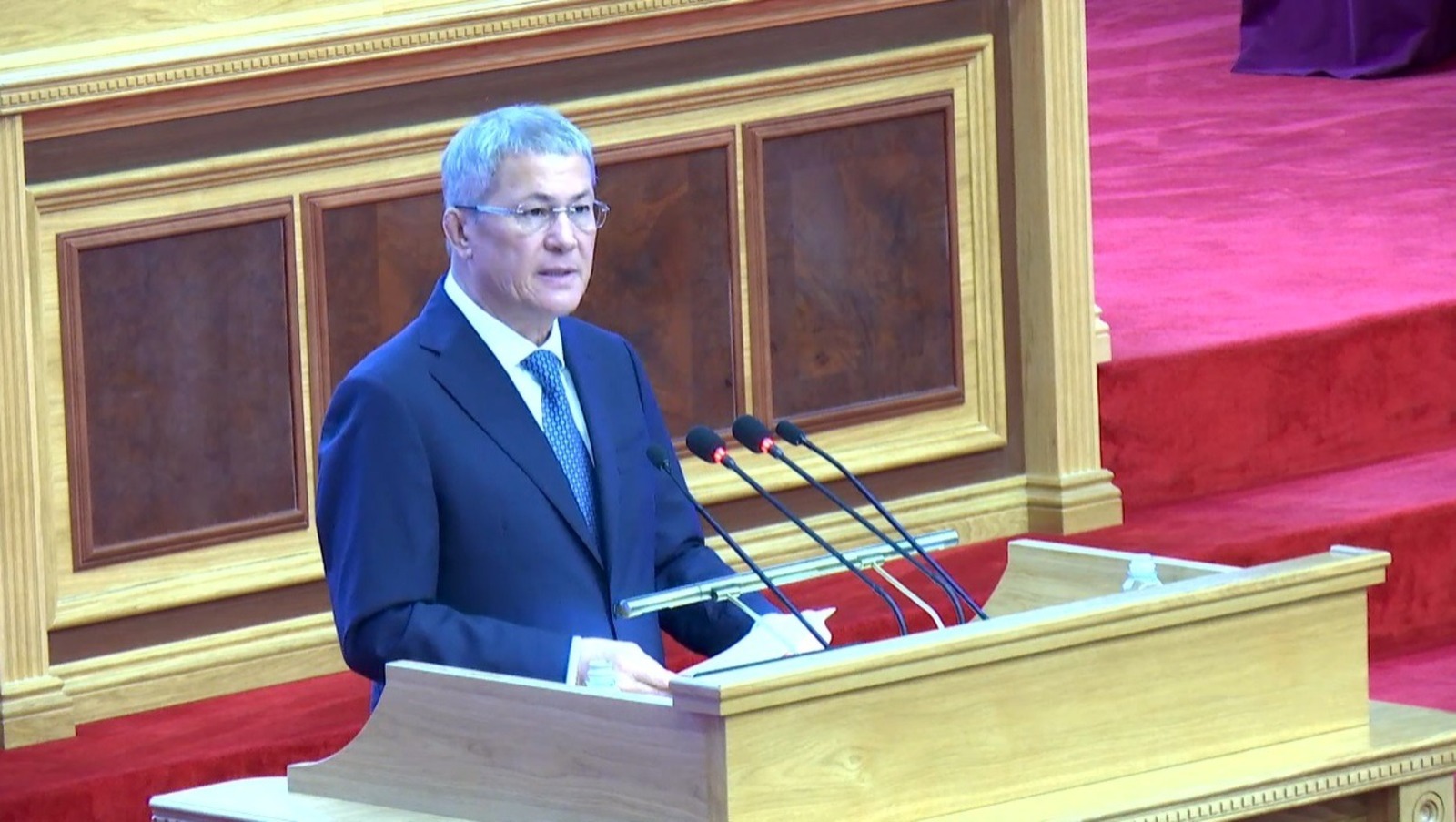 Глава Башкирии распорядился выделить трем компаниям 24 гектара земли