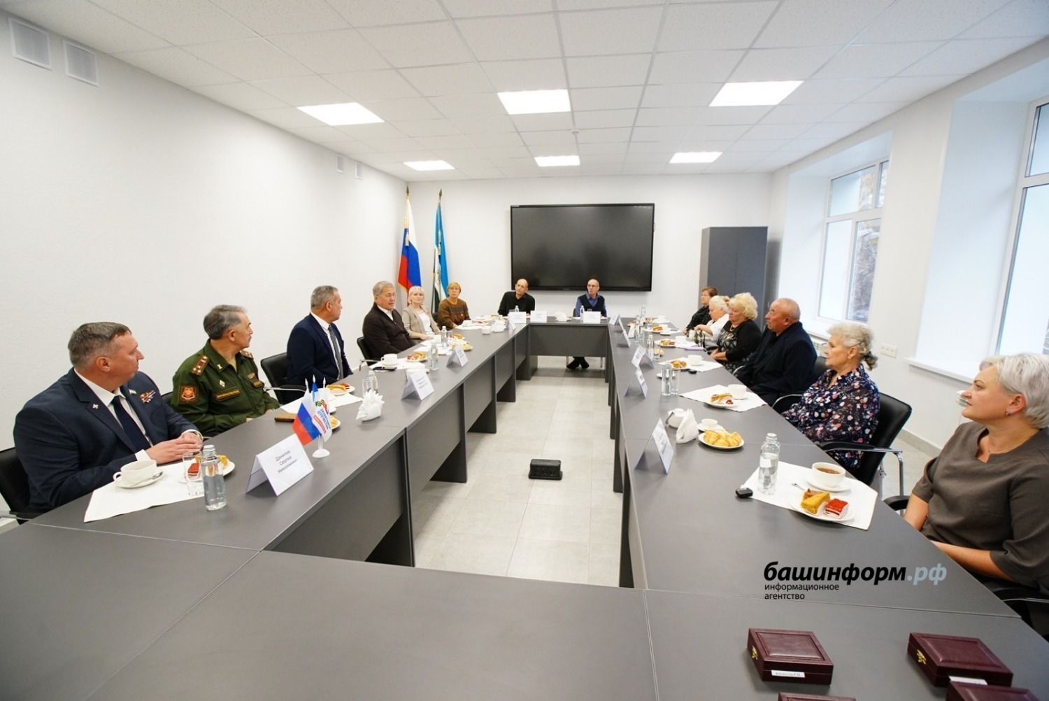 В Башкирии появится уникальное производство, вручили ключи ветеранам СВО