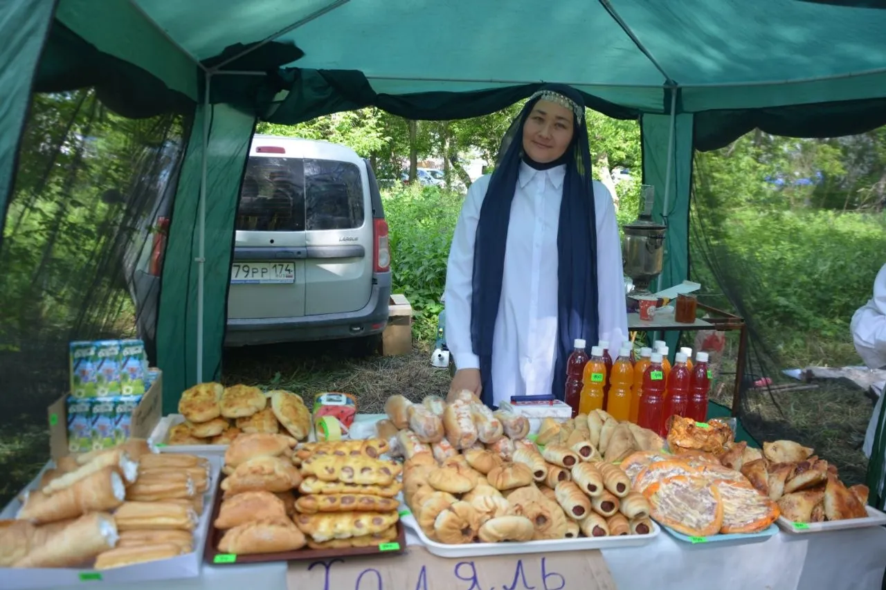 Сабантуй в Акъяре: праздник, объединивший вкусные традиции и предприимчивых люде