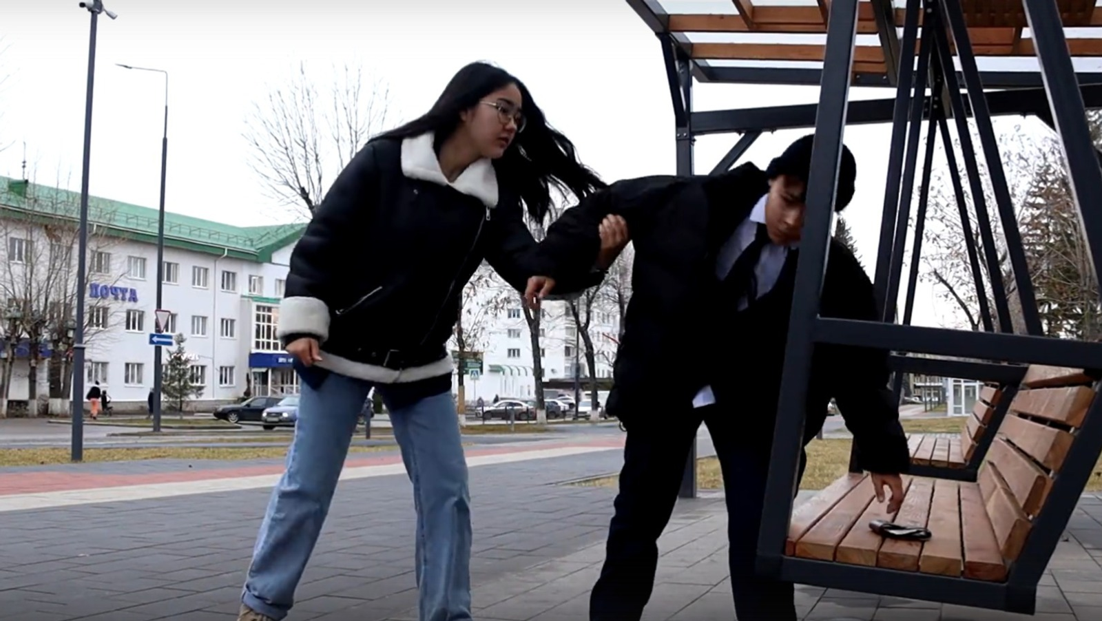 В Башкирии выпустили соцролик об опасных предметах на улице