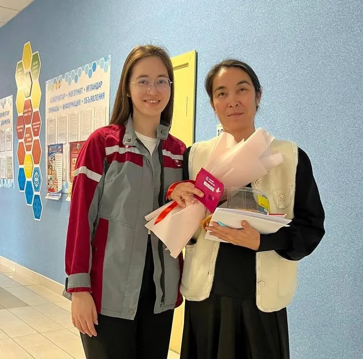 «Башмедь» отметила вклад кураторов Инженерной школы в День учителя