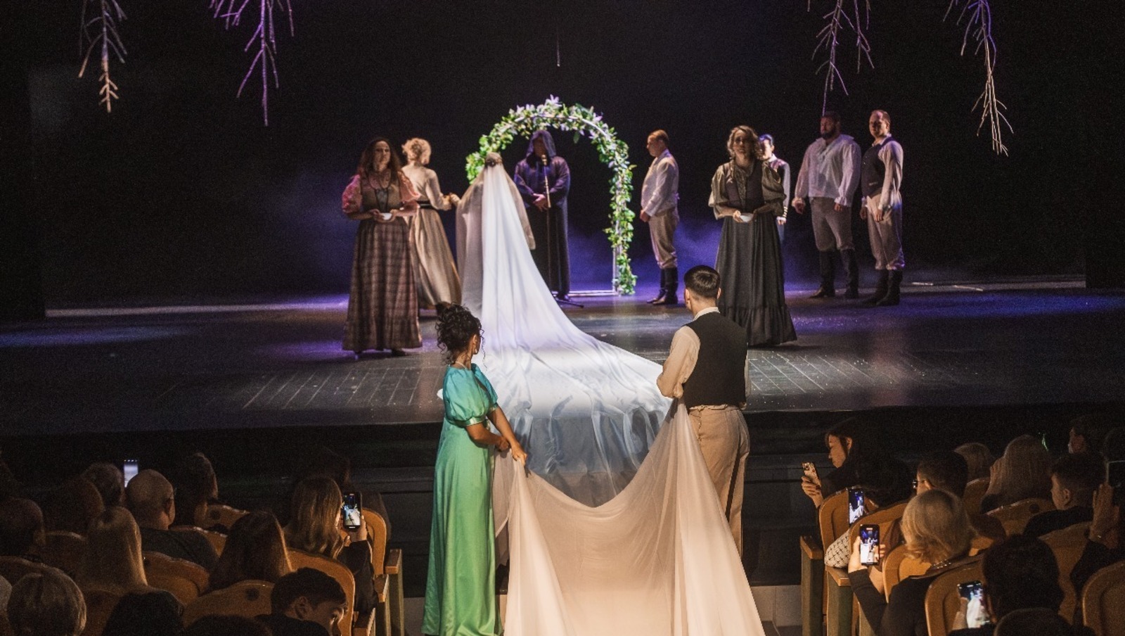 В Уфе бизнесмены и директора сыграют спектакль «Женитьба Бальзаминова»