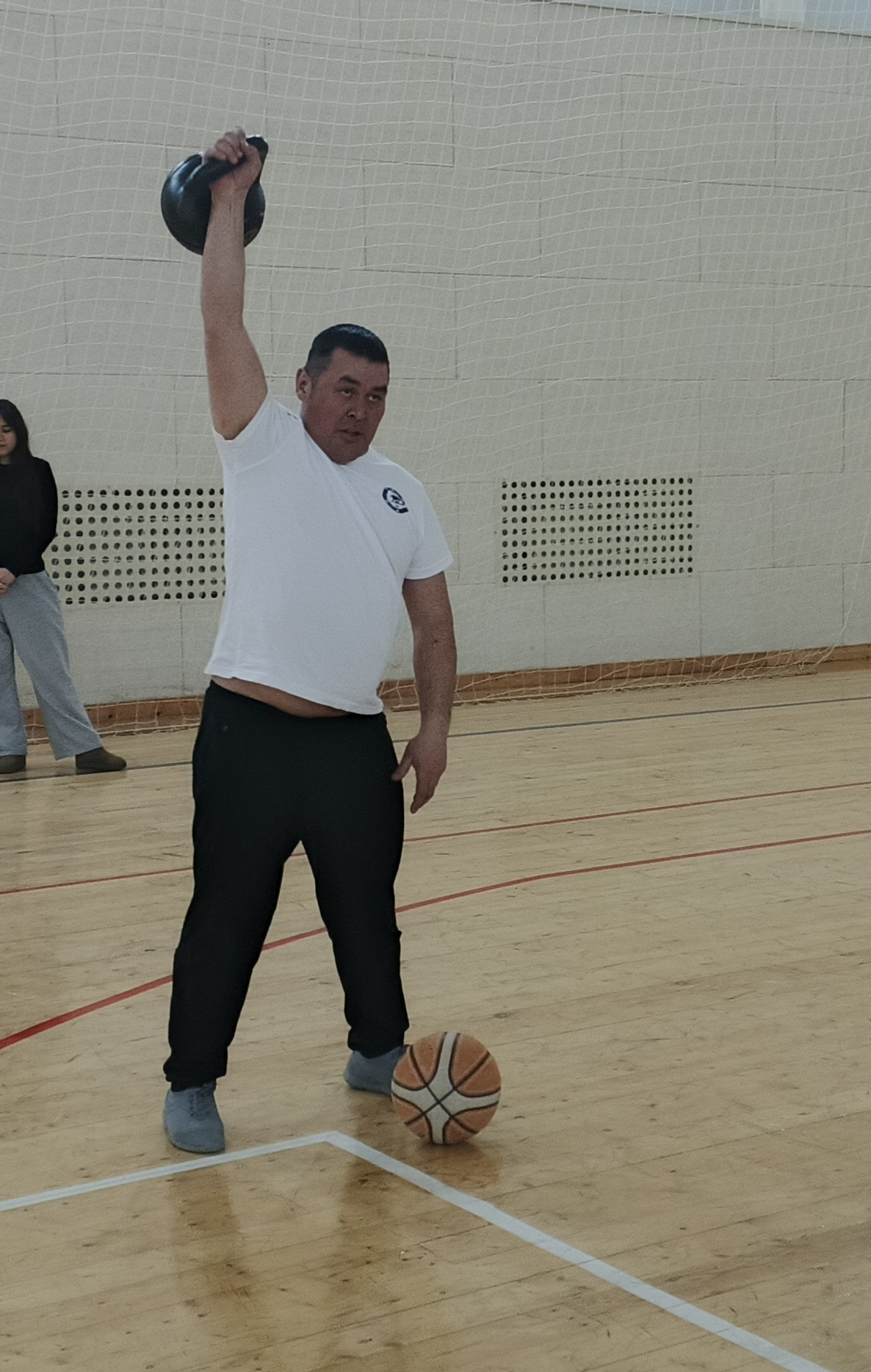 В Хайбуллинском районе в ФОКе "Горняк" прошла игра «А ну-ка, парни!»