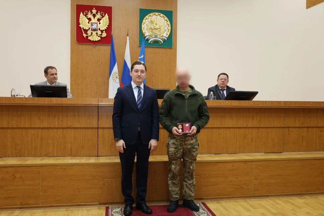 Президент РФ подписал указ о награждении участников СВО из Башкирии
