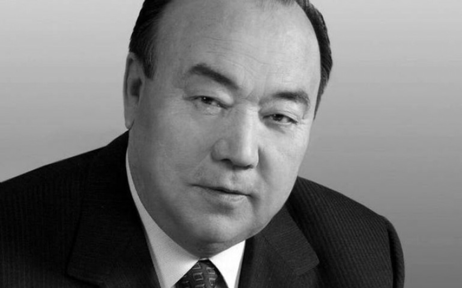 Сегодня день рождения Муртазы Рахимова, первого президента Башкортостана