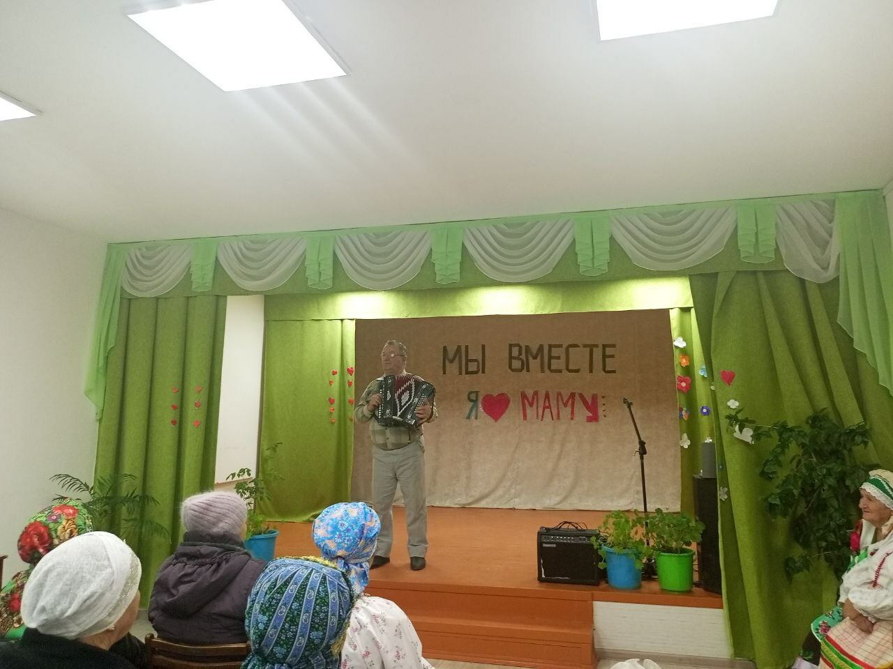 День матери в селе Татыр – Узяк "Самой любимой и единственной"